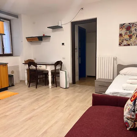 Apartment Kibilu - Ospedale Circolo E Universita - Centro *