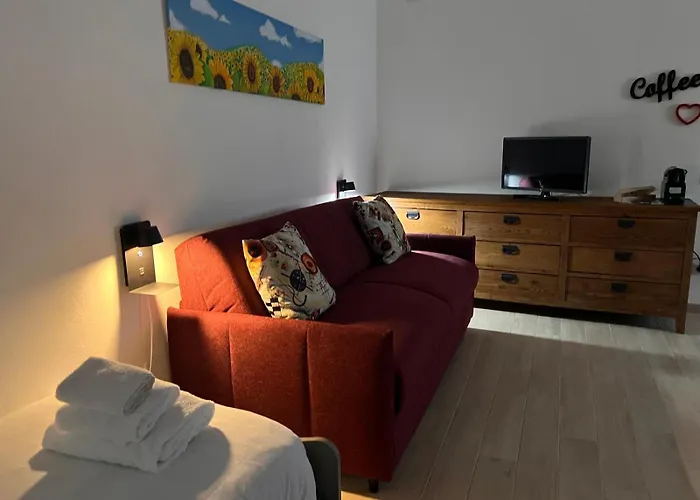 Lejlighed Kibilu - Ospedale Circolo E Universita - Centro *